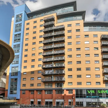 Large Central Penthouse In Leeds Leeds  Exterior photo